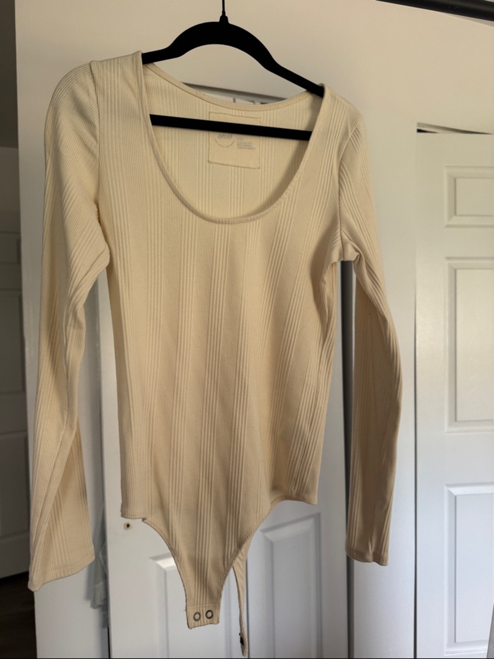 aerie Ribbed Scoop-Neck Long Sleeve Bodysuit - Cream